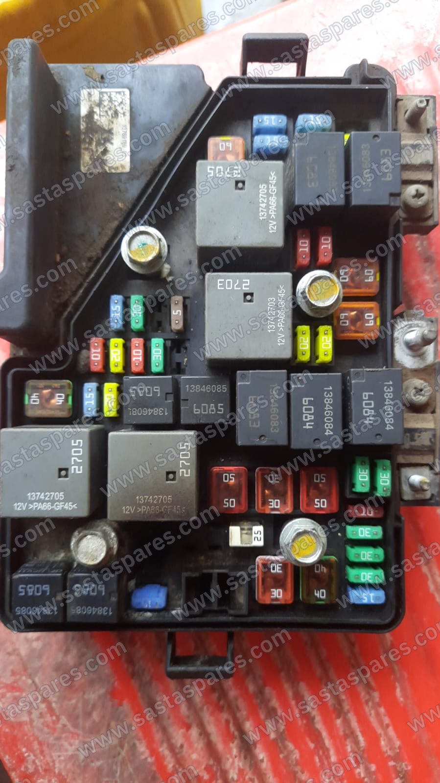 Fuse box - Mahindra XUV 500 diesel 2018