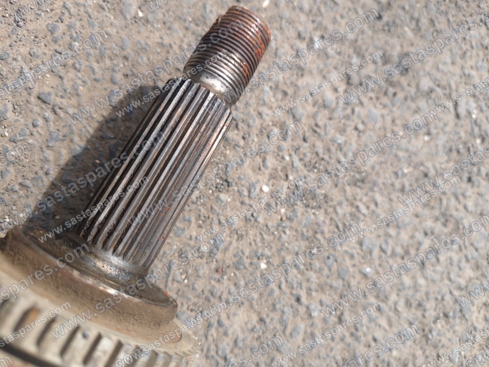 Front Axle - Right Side - Hyundai Verna fluidic petrol 2013, ફોટો 4