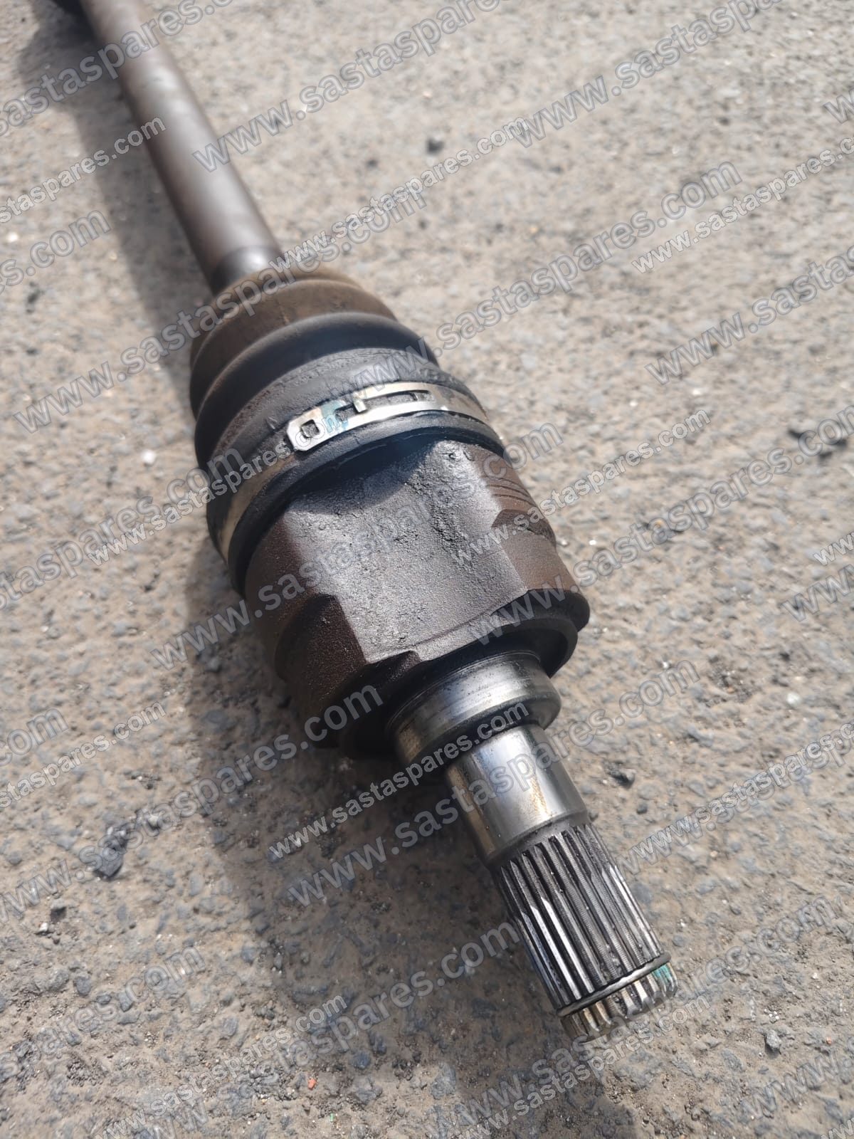 Front Axle - Right Side - Hyundai Verna fluidic petrol 2013, ફોટો 5