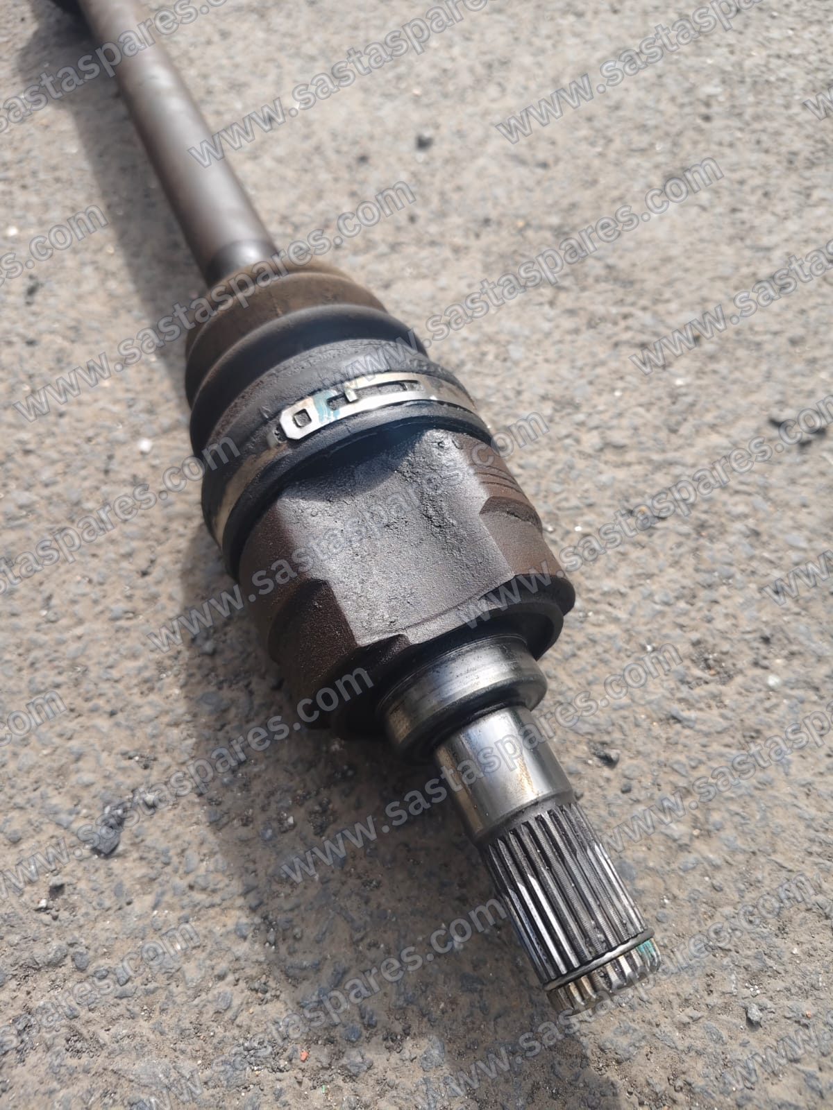 Front Axle - Right Side - Hyundai Verna fluidic petrol 2013, view 5