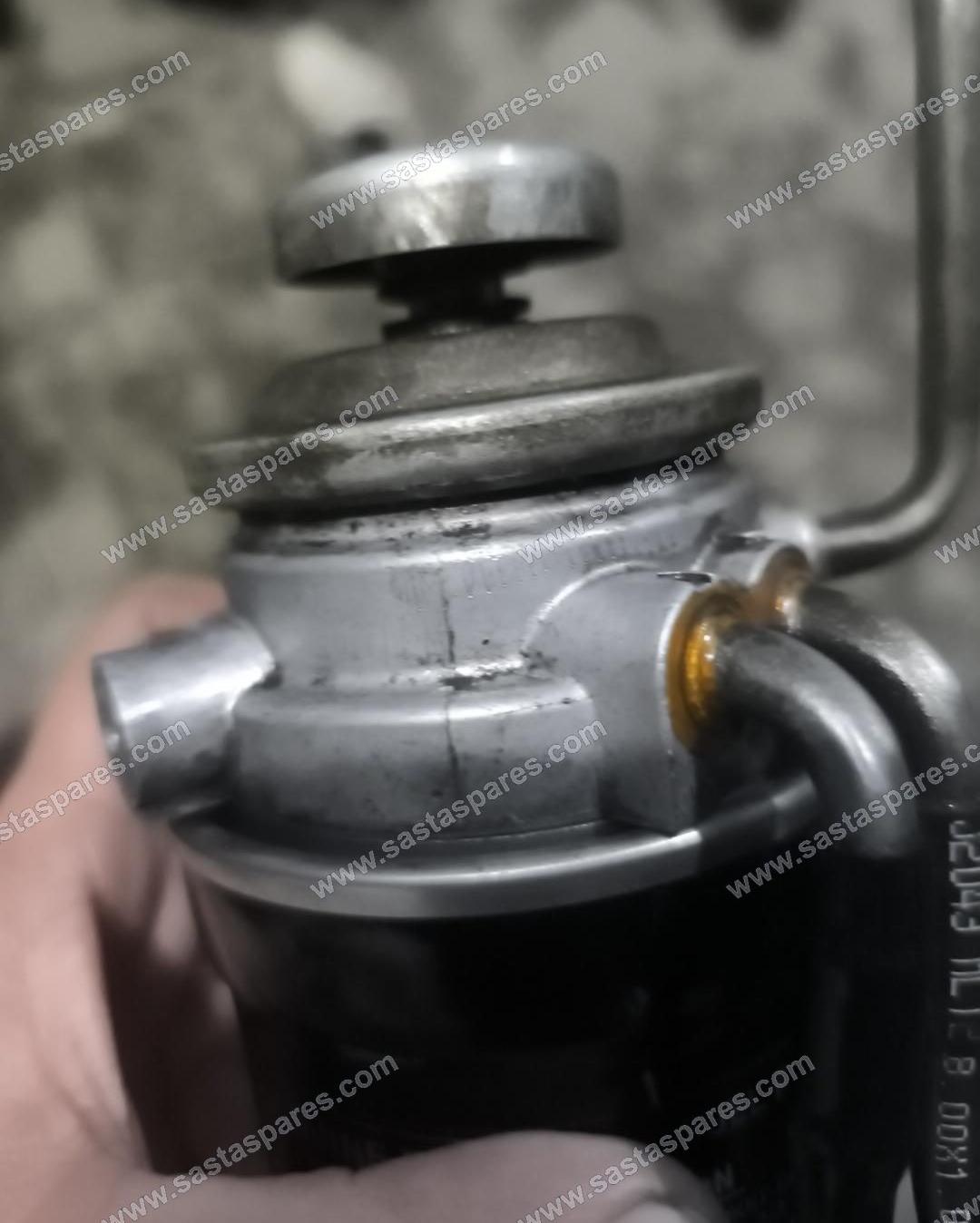 Fuel filter housing - Hyundai Elantra 2015 Diesel Automati